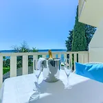 Riva With Swimming Pool 3*