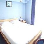 Riva With Swimming Pool Hotell 3*