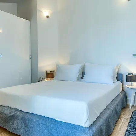 Riva With Swimming Pool 3* Kastela