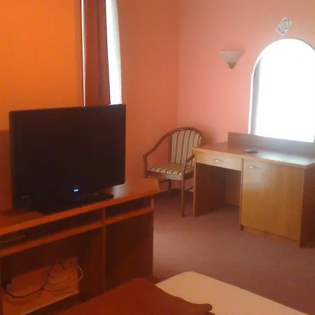 Riva With Swimming Pool