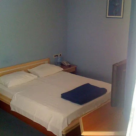 Riva With Swimming Pool 3* Kastela